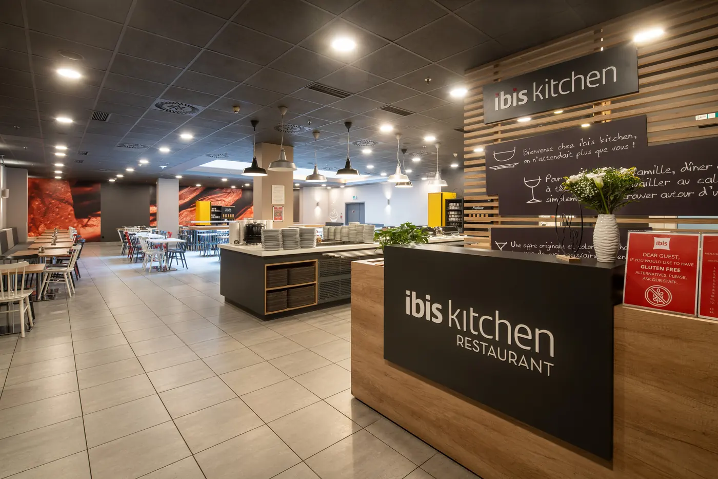 ibis Old Town, restaurant